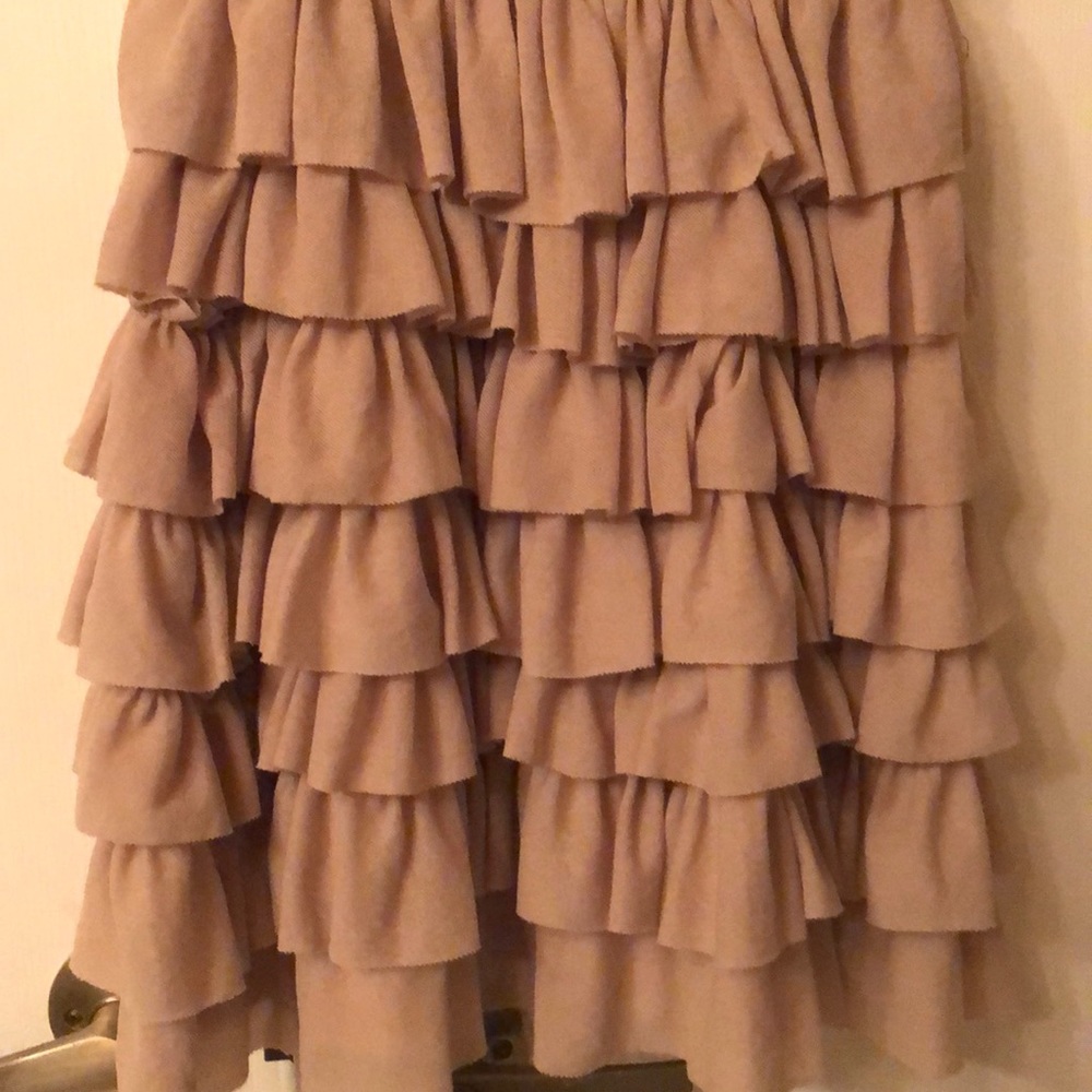 💓Aqua Ballerina Style Black Tank Wide Band Waist, Beige Soft Ruffle Dress - Picture 7 of 13
